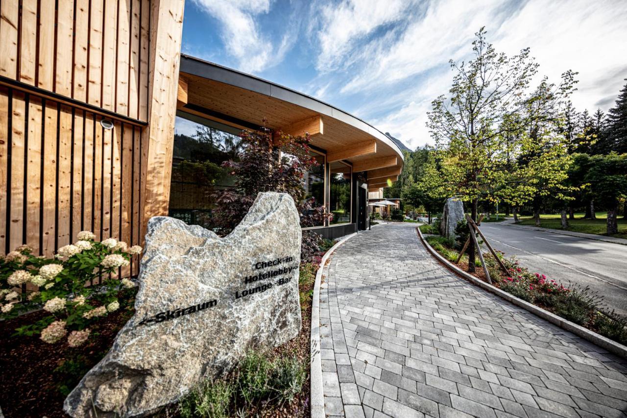 Hotel Arnica Scuol - Adults Only Exterior photo