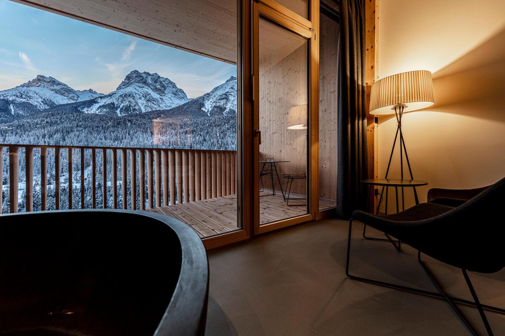 Hotel Arnica Scuol - Adults Only Exterior photo